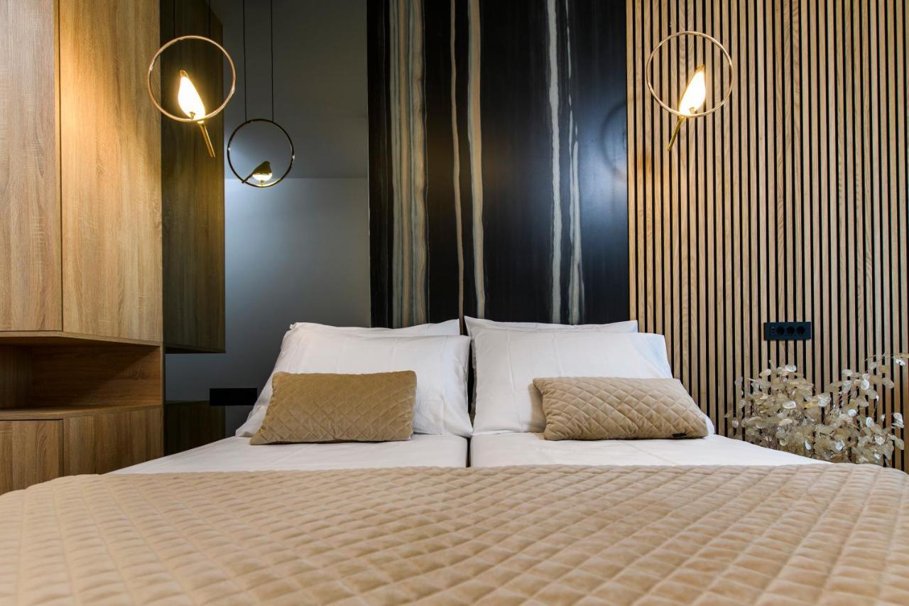 Via Mare Luxury Rooms Сплит Екстериор снимка