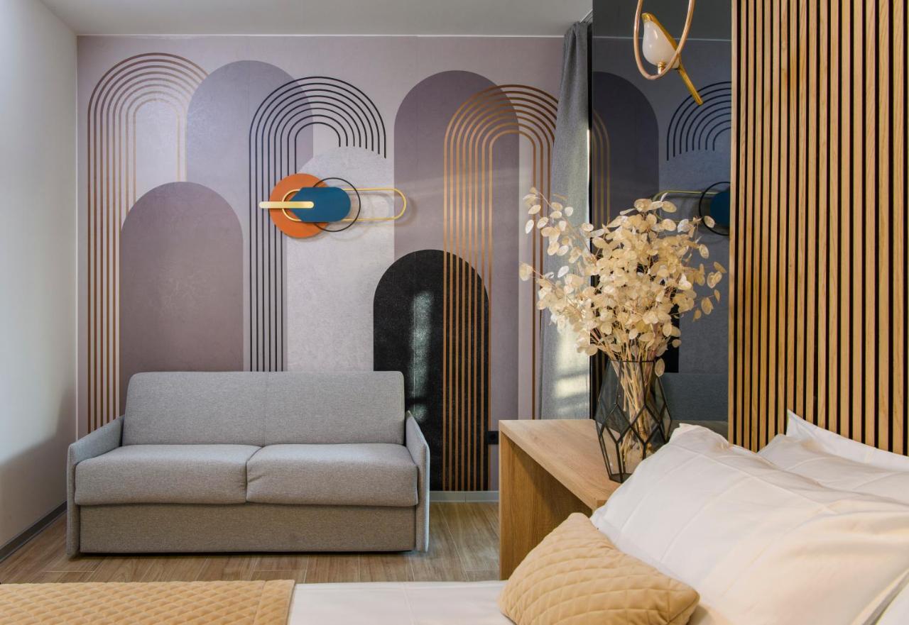 Via Mare Luxury Rooms Сплит Екстериор снимка
